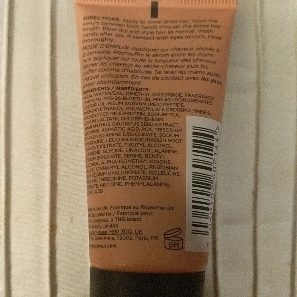 NWT Leave in Serum (Hair)